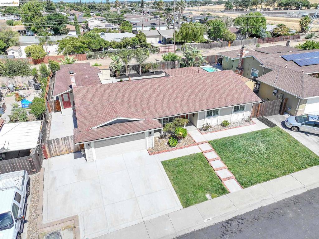 Pittsburg, CA 94565,2086 Oakridge Ln