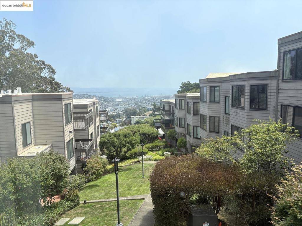 5177 Diamond Heights BLVD #APT 114 San Francisco, CA 94131