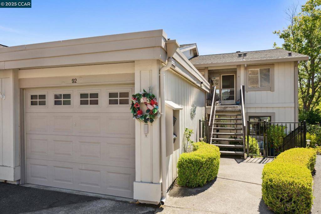 Walnut Creek, CA 94595-2555,1985 Cactus Court #4