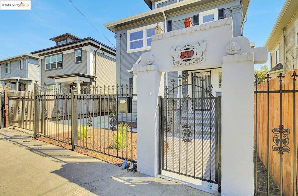 Oakland, CA 94608,839 35Th St