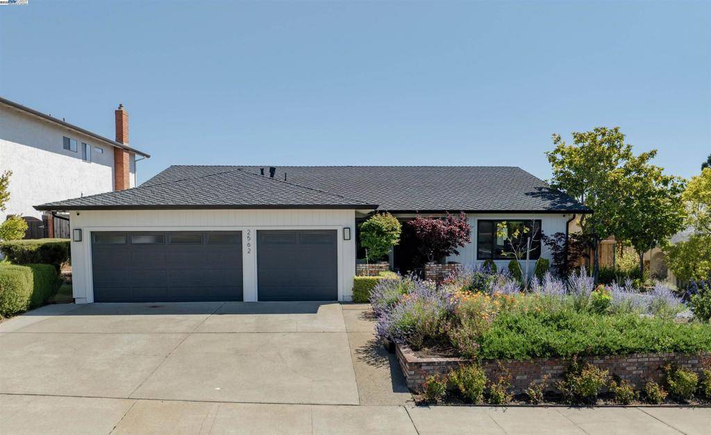 Belmont, CA 94002,2562 Somerset Drive