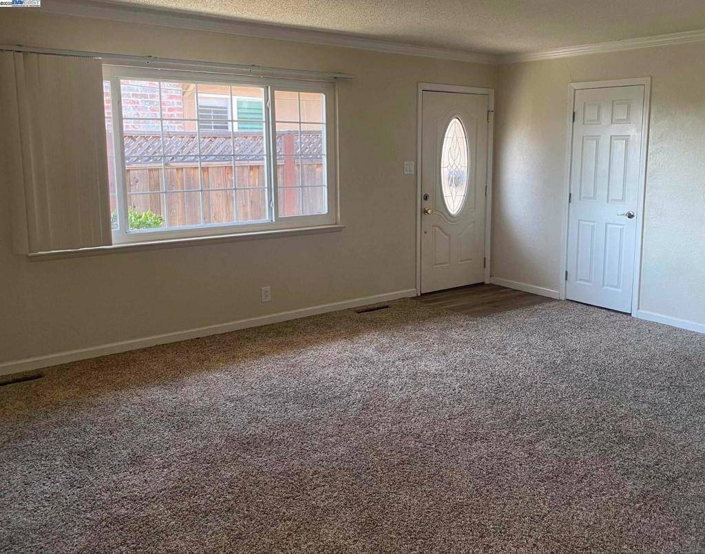 Castro Valley, CA 94546,3086 Greenview Dr