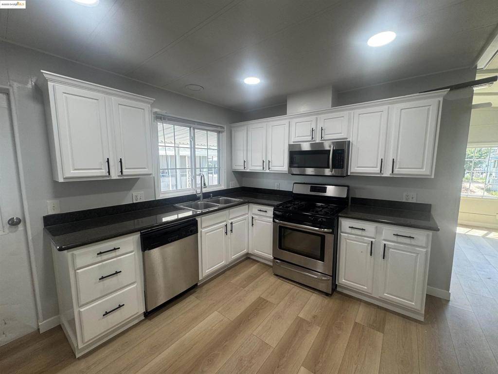 Livermore, CA 94551,814 Sundial Circle