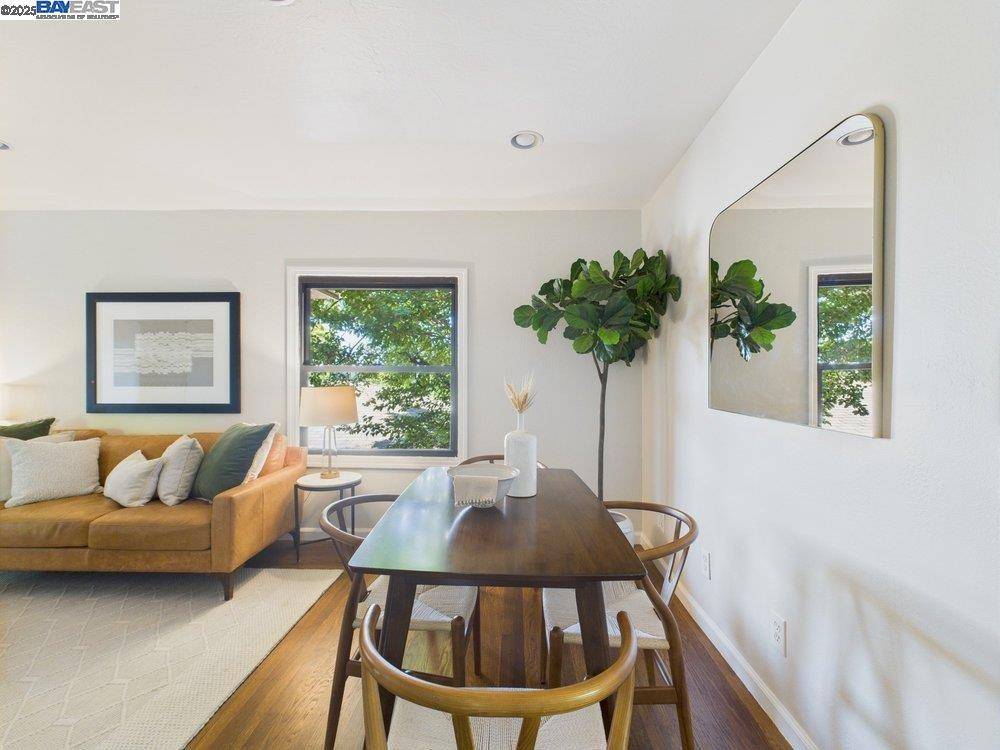 Oakland, CA 94619,4418 Virginia Ave