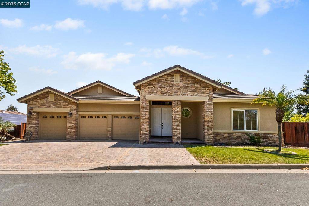 Martinez, CA 94553,2058 Marazzani Dr