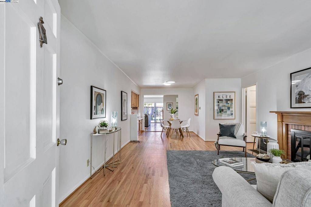 San Lorenzo, CA 94580,909 Via Manzanas