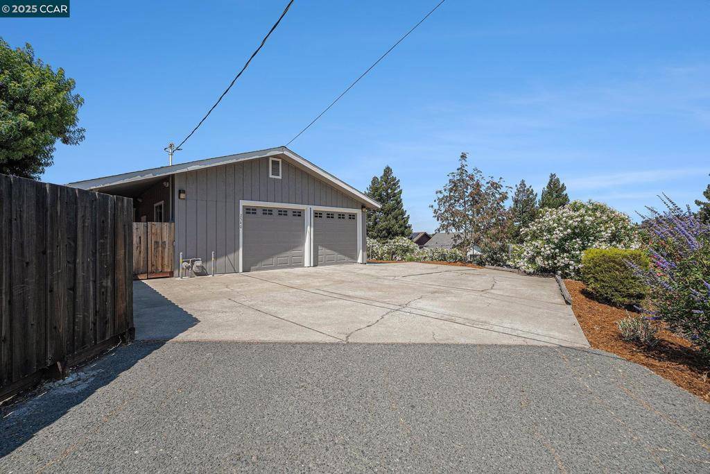 Martinez, CA 94553,2540 Yale Street