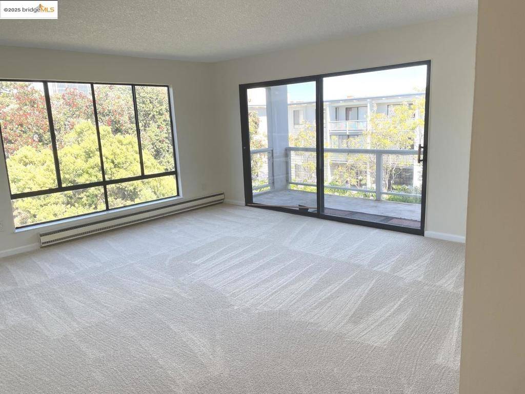 Emeryville, CA 94608,Address not disclosed
