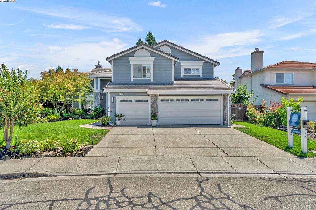 San Ramon, CA 94582,220 Sun Ridge Dr