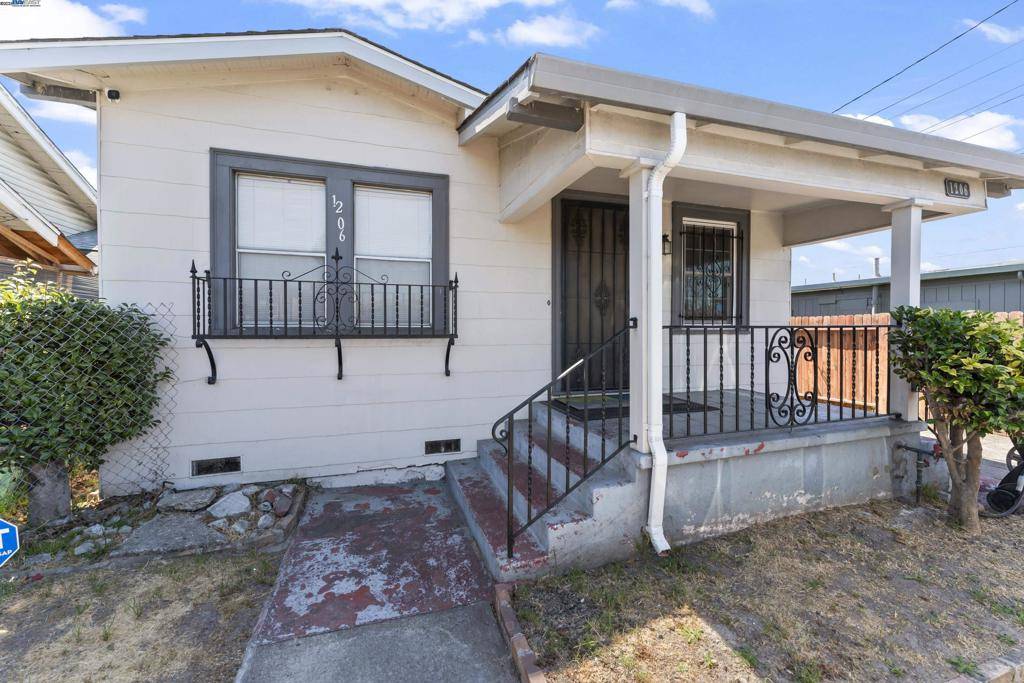 Oakland, CA 94621,1206 60th Ave