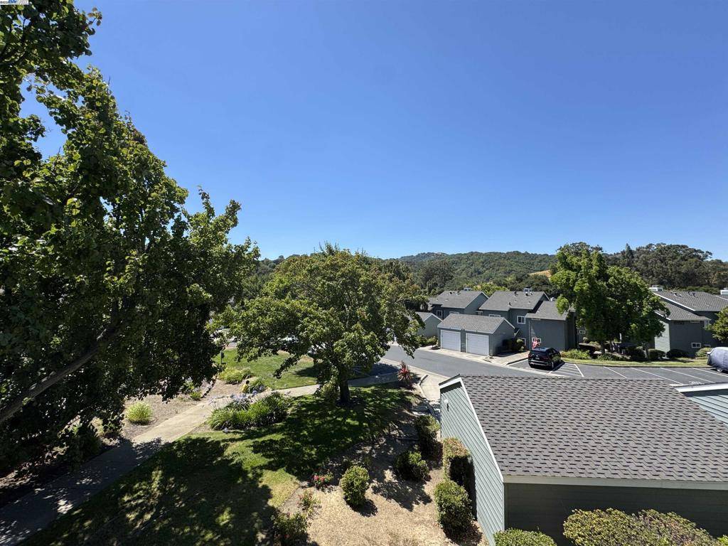Pleasanton, CA 94588,8145 Mountain View Dr