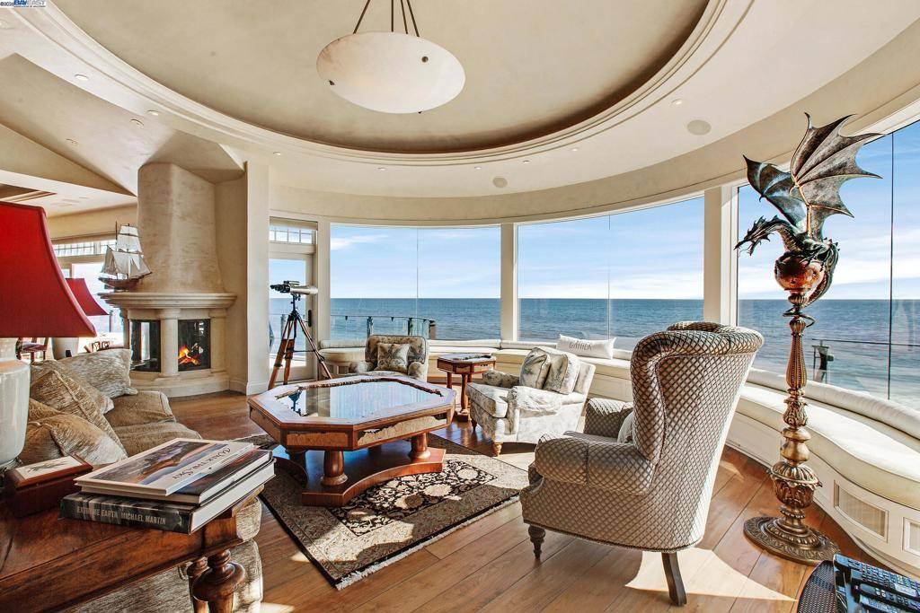 Aptos, CA 95003,797 Las Olas Dr