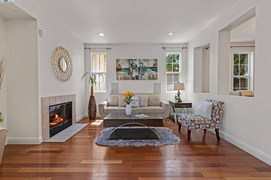 Union City, CA 94587,34906 Herringbone Ct