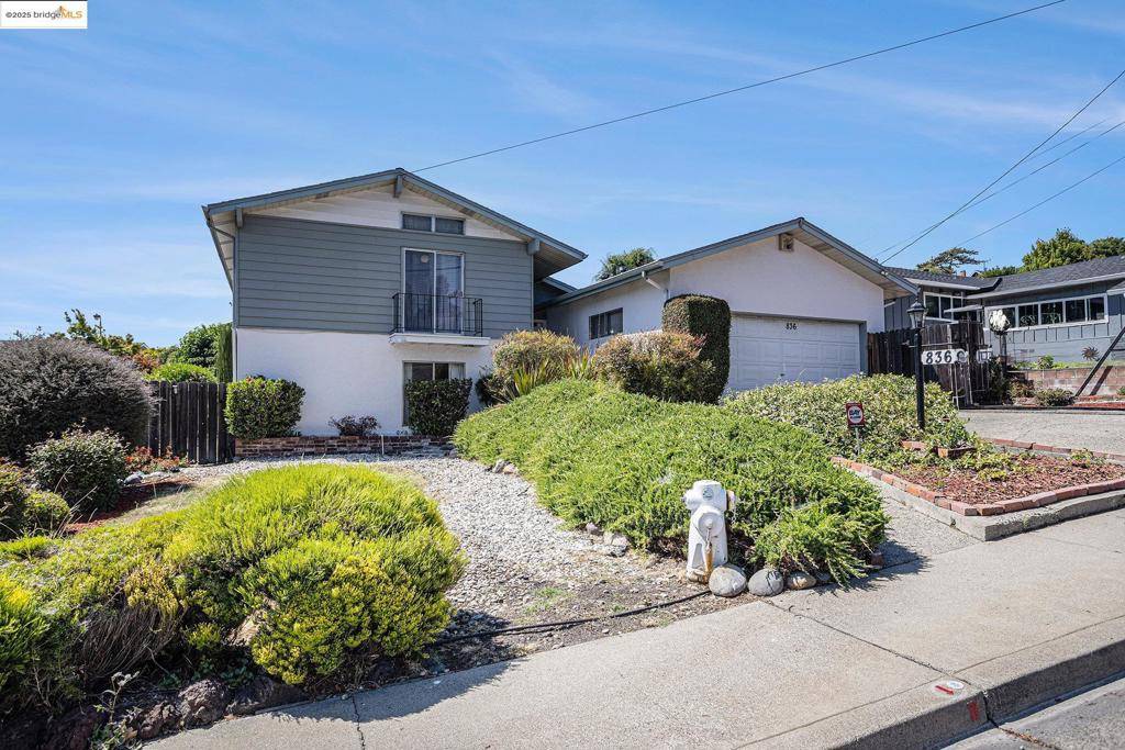 Rodeo, CA 94572,836 Hawthorne Dr