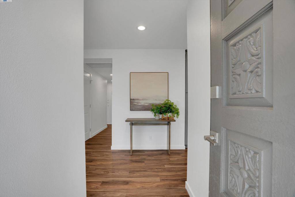 Fremont, CA 94538,41674 Mahoney Street