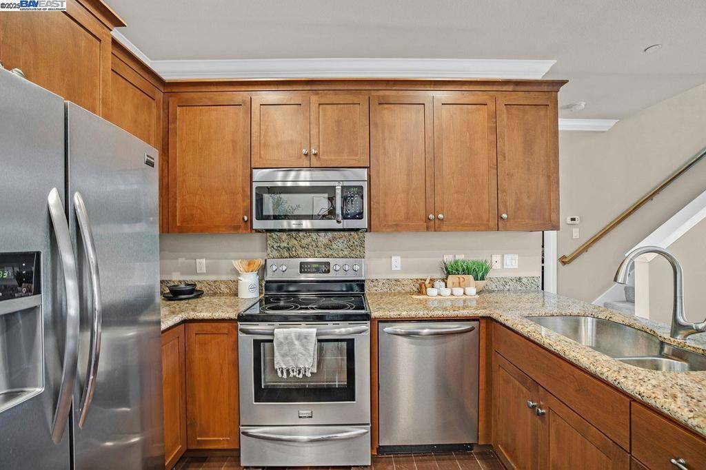 Pleasanton, CA 94566,200 Valletta Ln