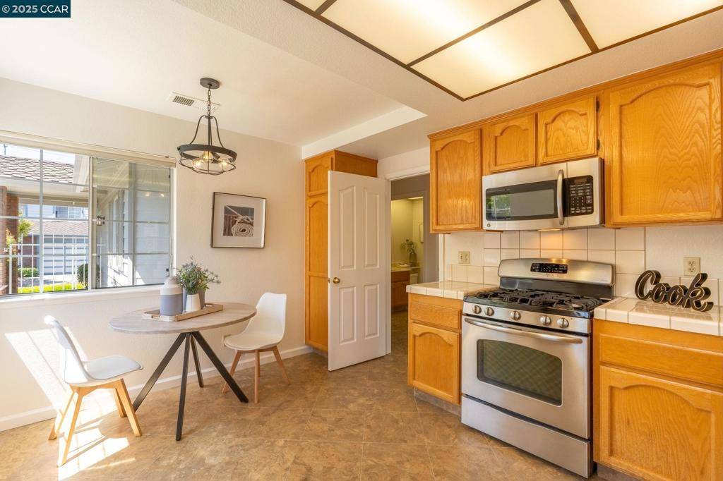 San Ramon, CA 94583,353 Winterwind Cir
