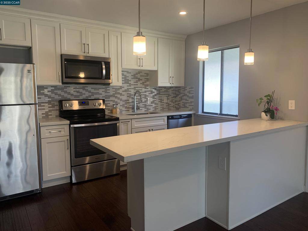Walnut Creek, CA 94598,1437 Marchbanks Dr
