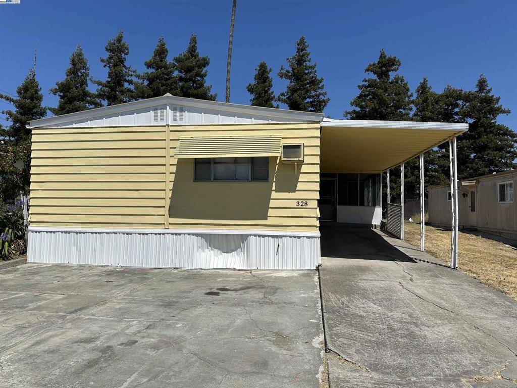Fremont, CA 94538,328 Winnipeg Green