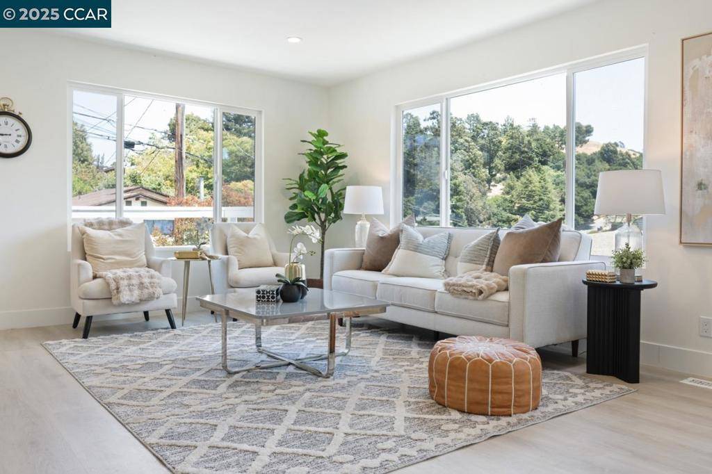 El Sobrante, CA 94803,1923 Thompson Ln