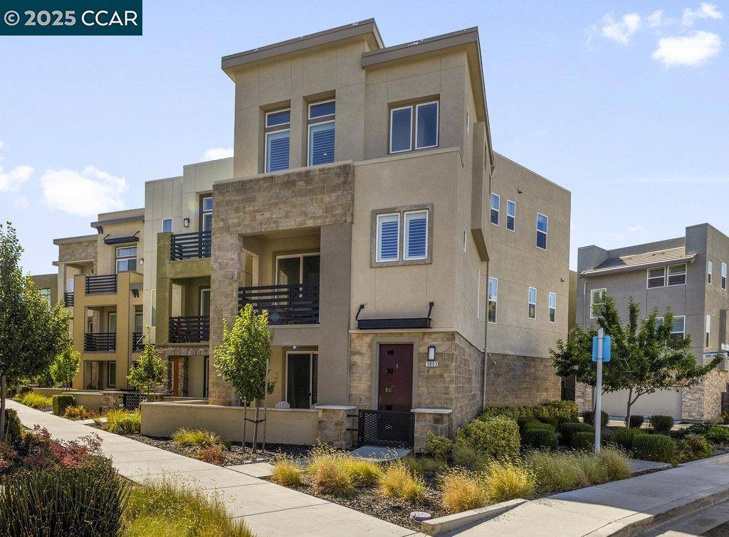 Dublin, CA 94568,5803 Corbin St