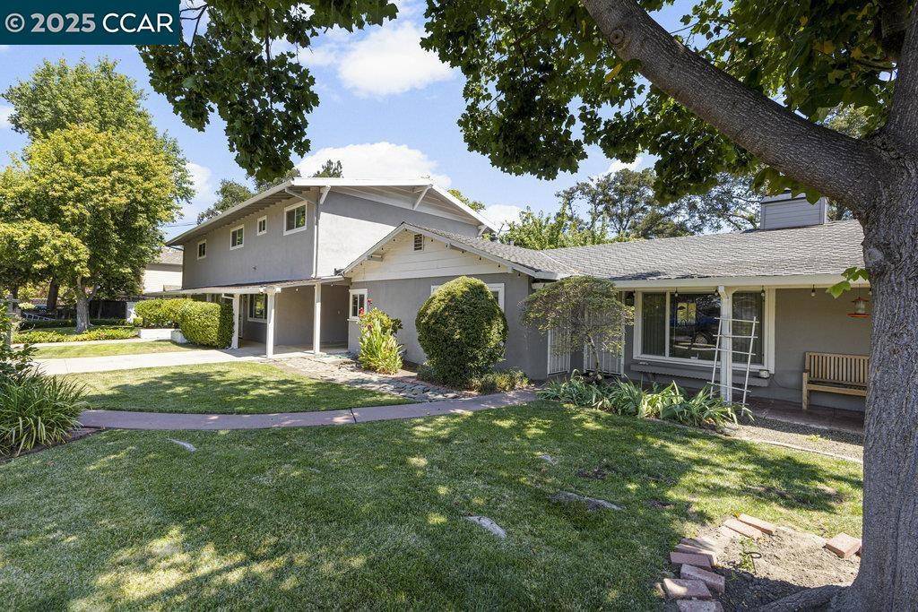 Danville, CA 94526,200 El Dorado Ave #12