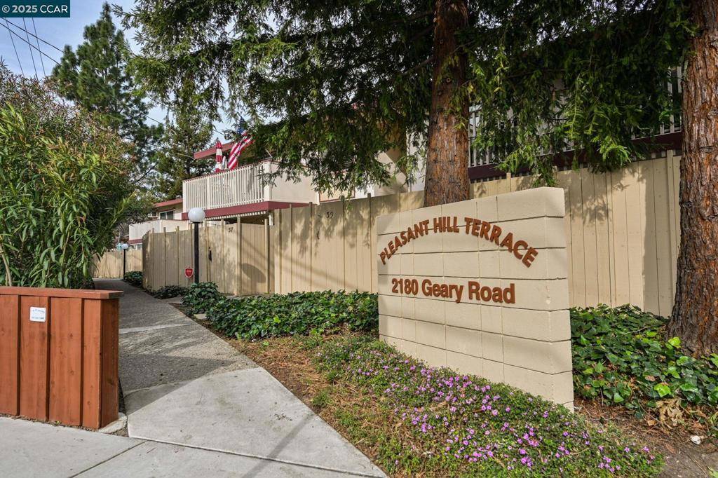 Pleasant Hill, CA 94523,2180 Geary Rd #20