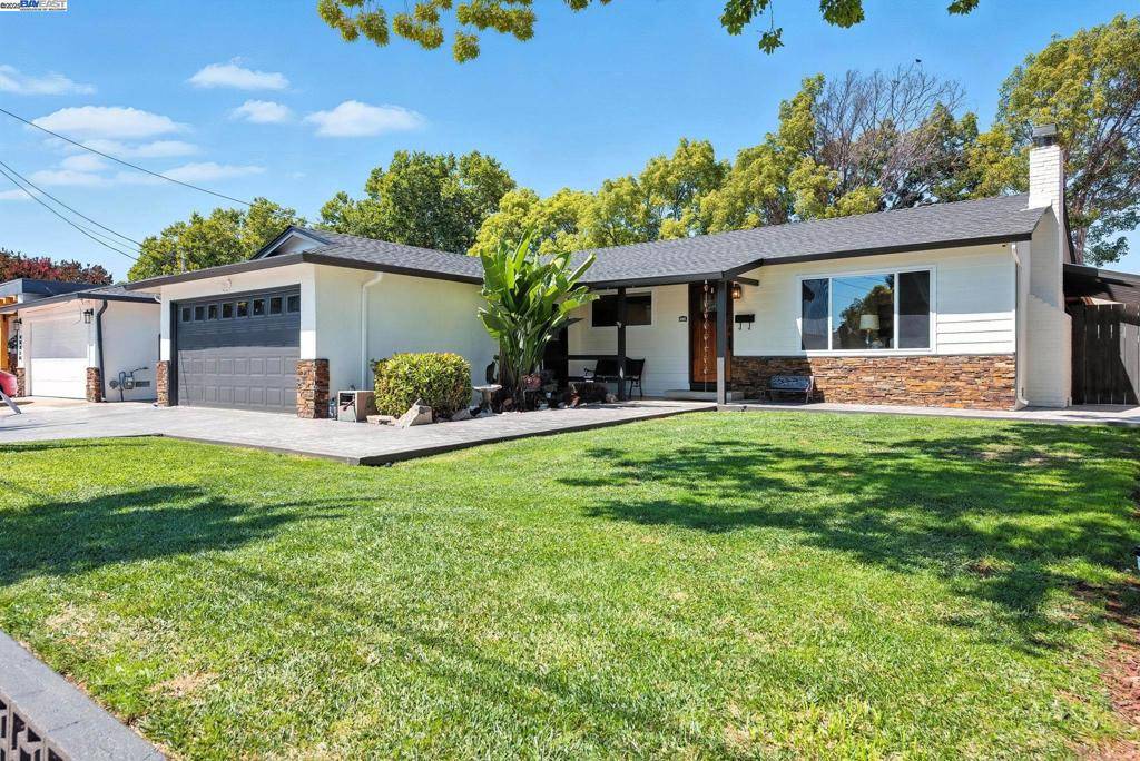 Newark, CA 94560,35794 Vinewood St
