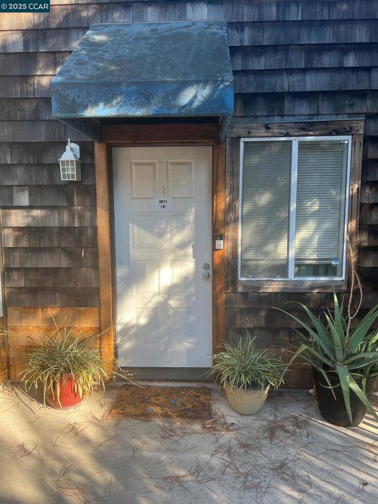 Concord, CA 94520,1971 Bonifacio St #6