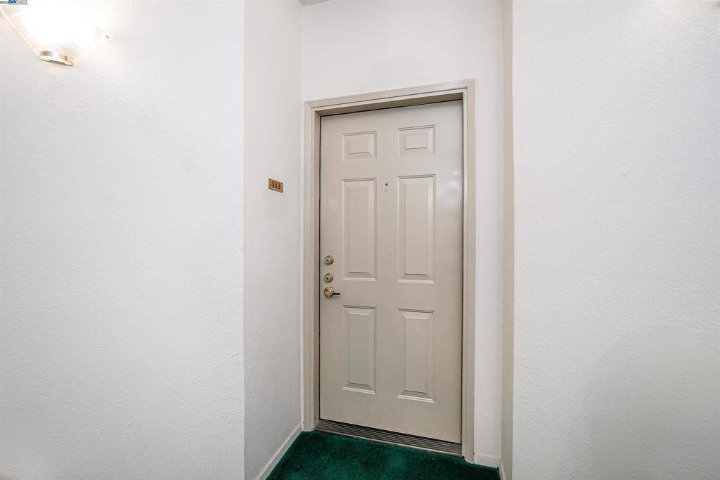 Hayward, CA 94545,1280 Stanhope Ln #343