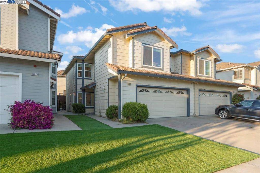 Newark, CA 94560,37082 Saint Edwards St