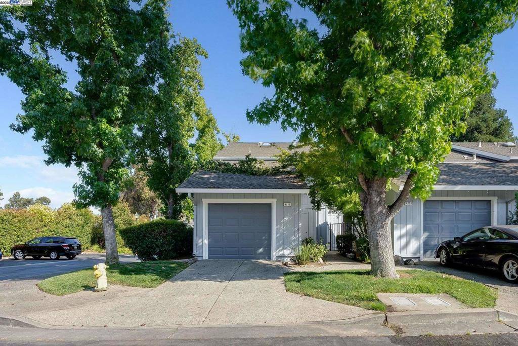 Pleasanton, CA 94588,4235 Sheldon Cir
