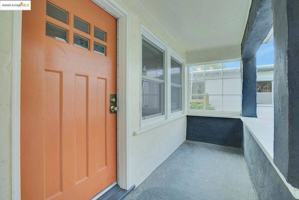 Berkeley, CA 94710,2406 10th