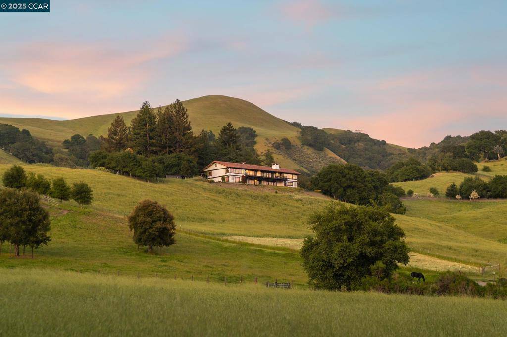 Moraga, CA 94556,110 Valley Hill Drive