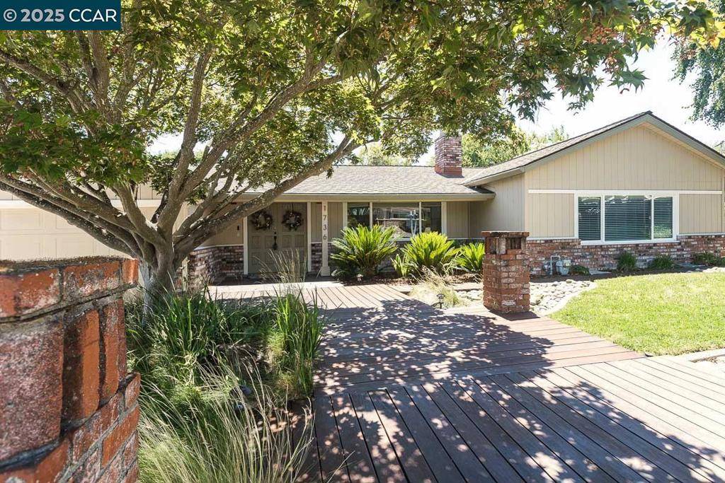 Martinez, CA 94553,1736 Silverwood Dr