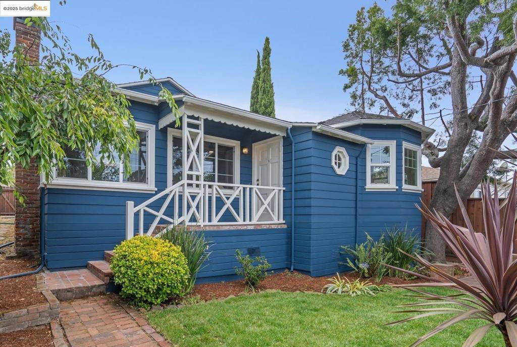 Oakland, CA 94602,4006 Lincoln Ave