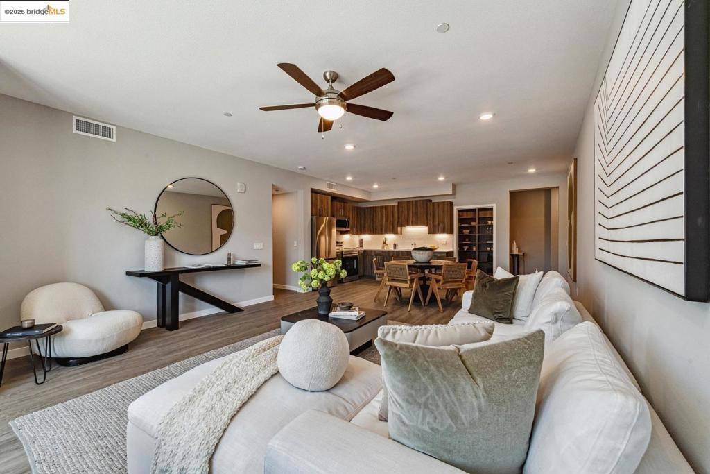 Oakland, CA 94607,2400 Adeline ST #307