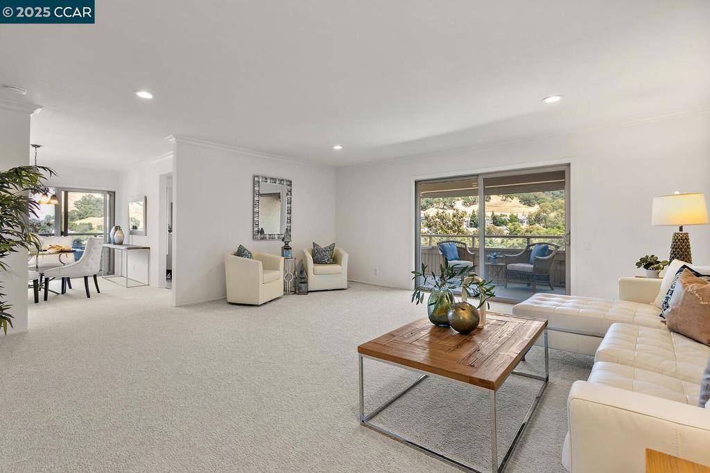 Walnut Creek, CA 94595,4033 Terra Granada Dr #3C