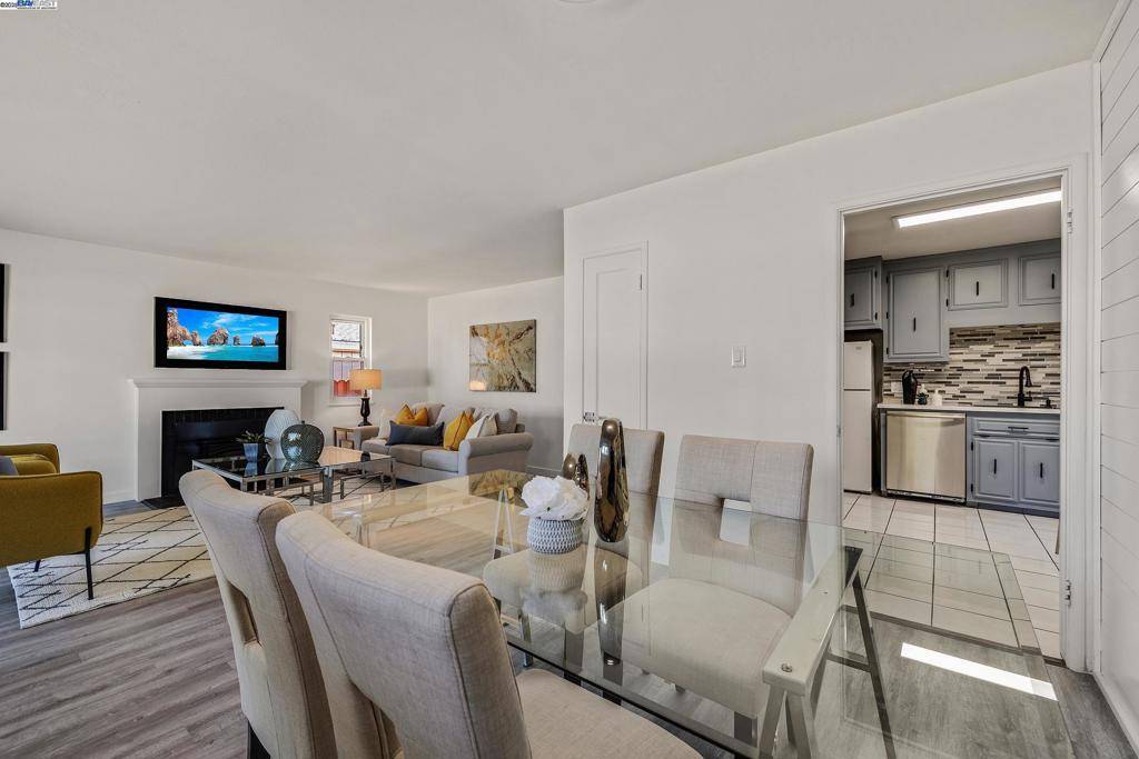 19077 Gliddon St Castro Valley, CA 94546