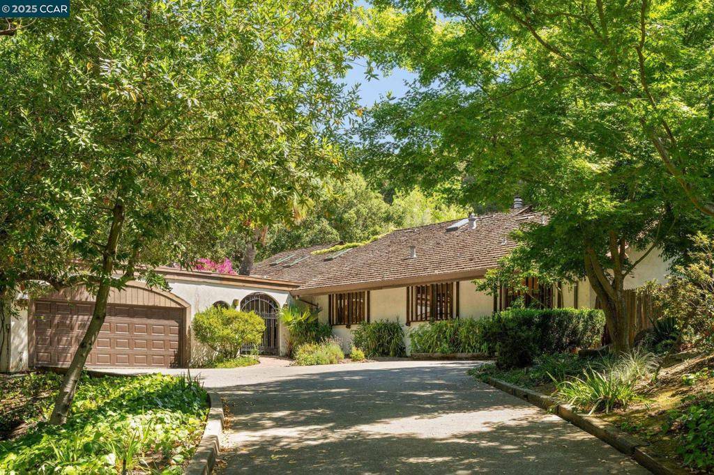 Lafayette, CA 94549,694 Old Jonas Hill Rd