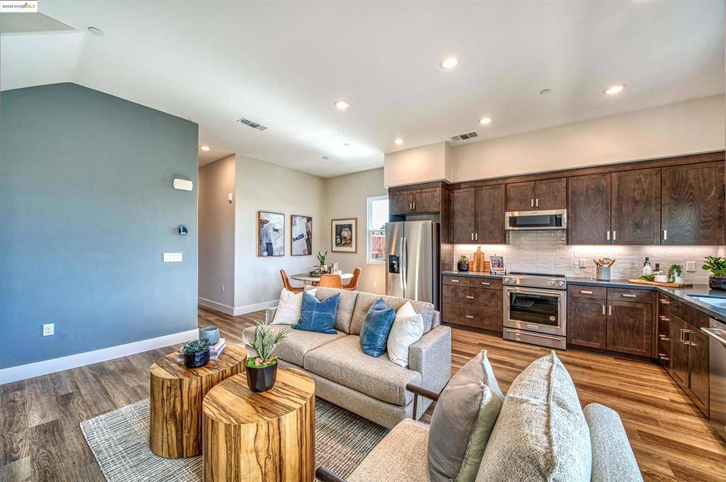 Hayward, CA 94544,28971 Parkwood Lane #93