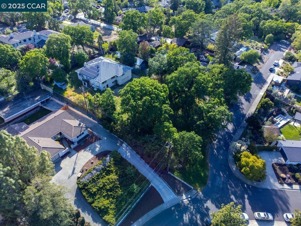 Walnut Creek, CA 94596,211 Vallecito Ln