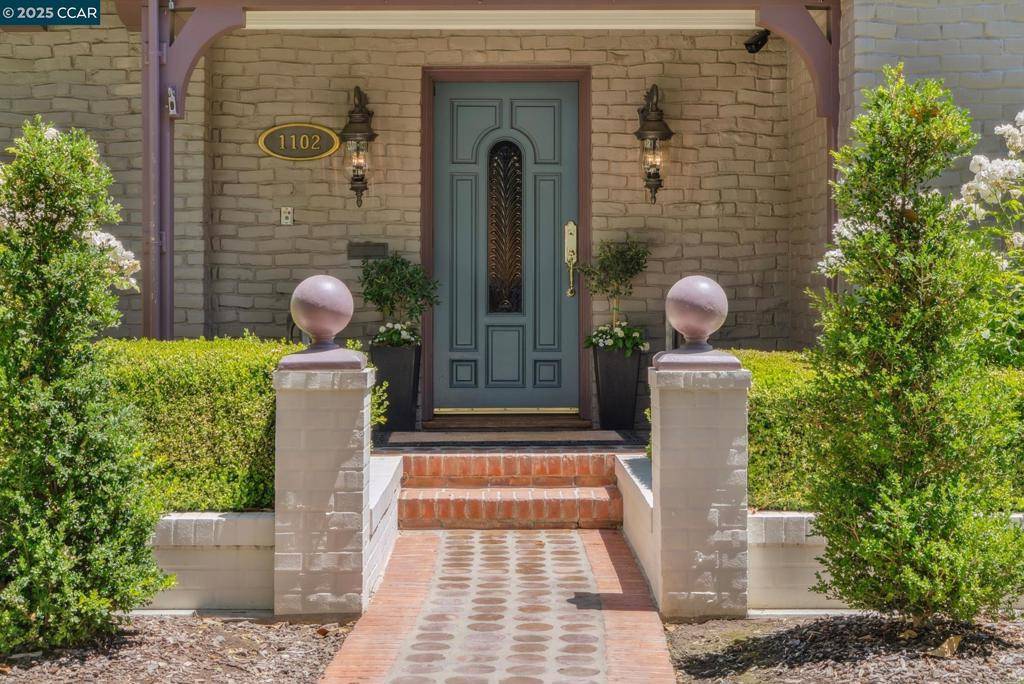 San Jose, CA 95125,1102 Carolyn Ave