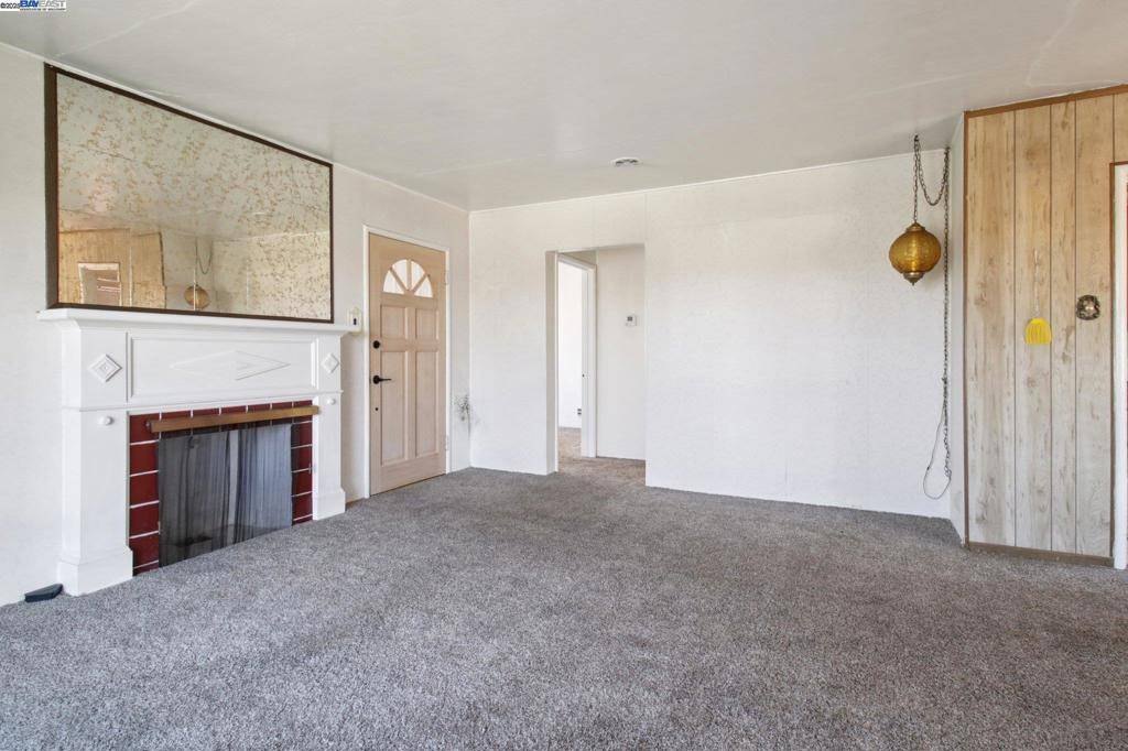 Alameda, CA 94501,151 Central Ave