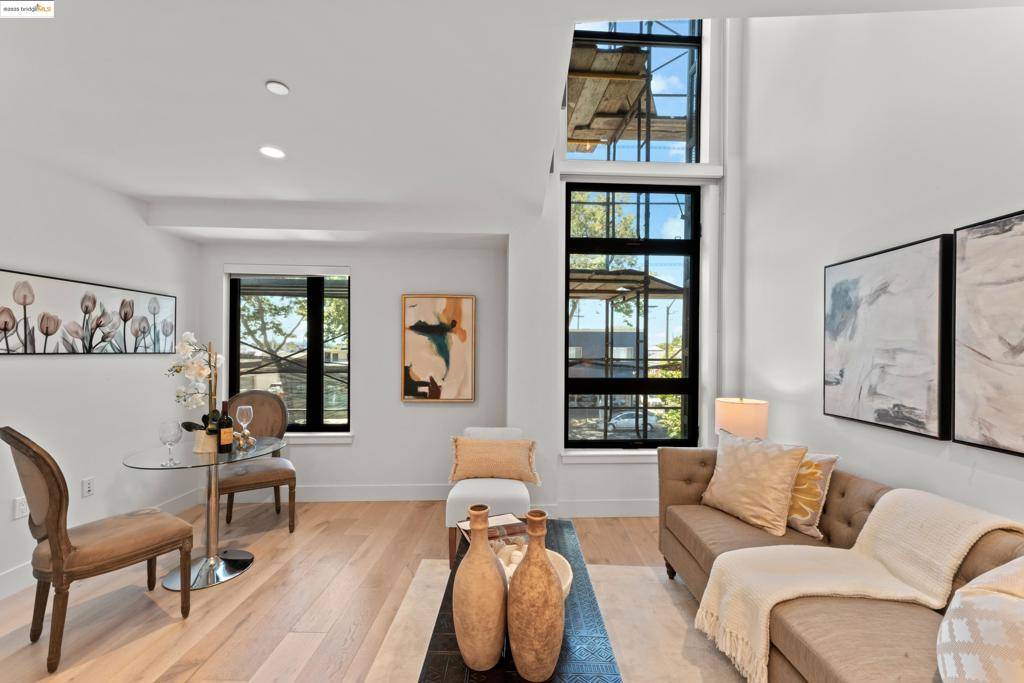 Berkeley, CA 94702,2747 San Pablo Avenue #217