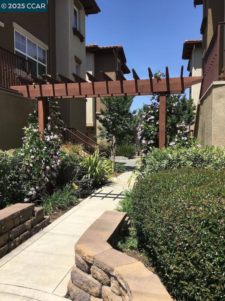 Martinez, CA 94553,1121 Haven Street