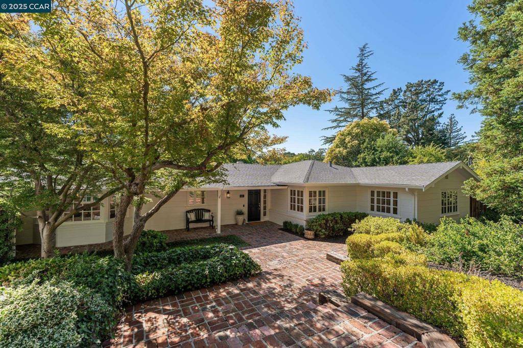 Lafayette, CA 94549,645 Los Palos Dr