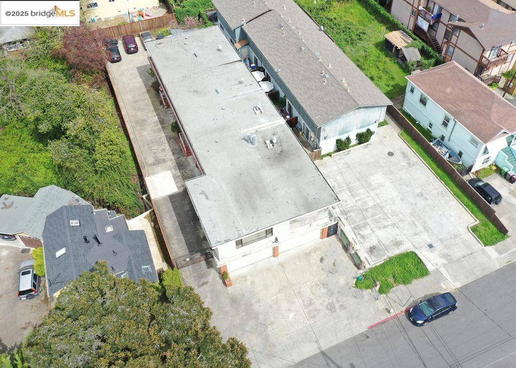 Oakland, CA 94602,3300 Brookdale Ave