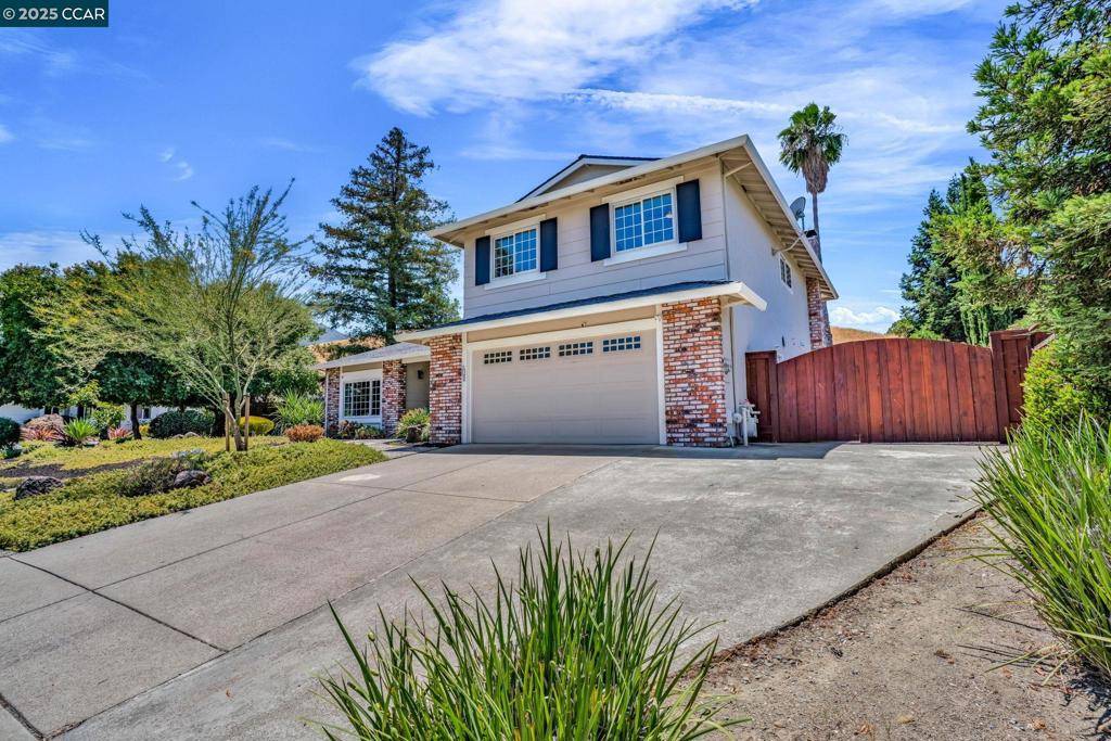 Clayton, CA 94517,33 El Molino Dr