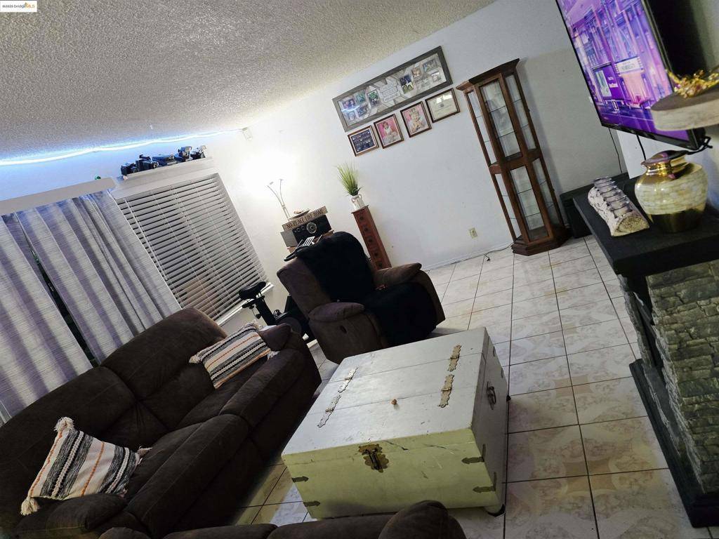 Vallejo, CA 94589,355 Parkview Ter #I-1
